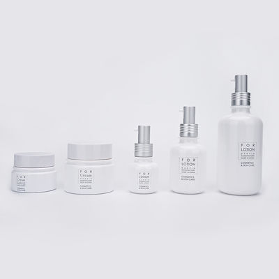 calidad  Multifunctional Cosmetic Plastic Bottles With Pump Matte / Shiny Finish fábrica