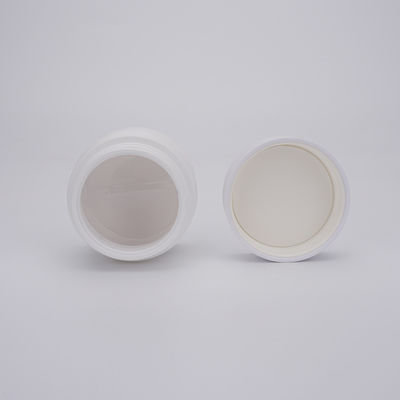 El cosmético plástico de Skincare 50g sacude el color blanco con el tapón de tuerca